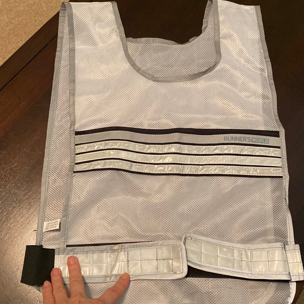 Reflective runners vest